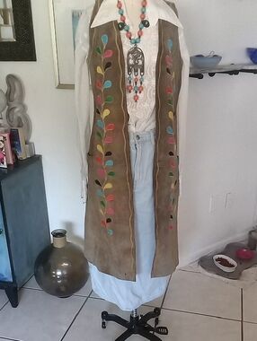 Vintage Sleeveless Tan Suede Vest with Multicolor Leaf Embroidery